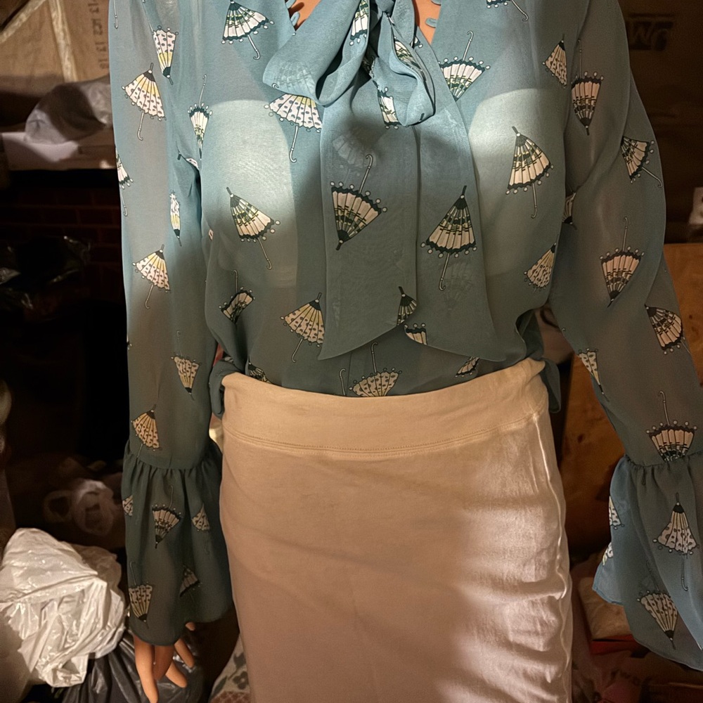 Women's Eva Mendes Teal Umbrella Print Blouse Size S